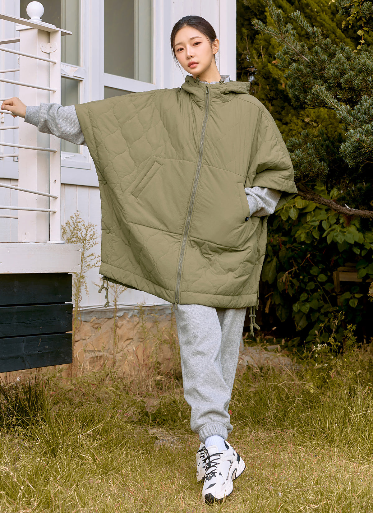 Nature Quilted Full-Zip Hoodie Poncho