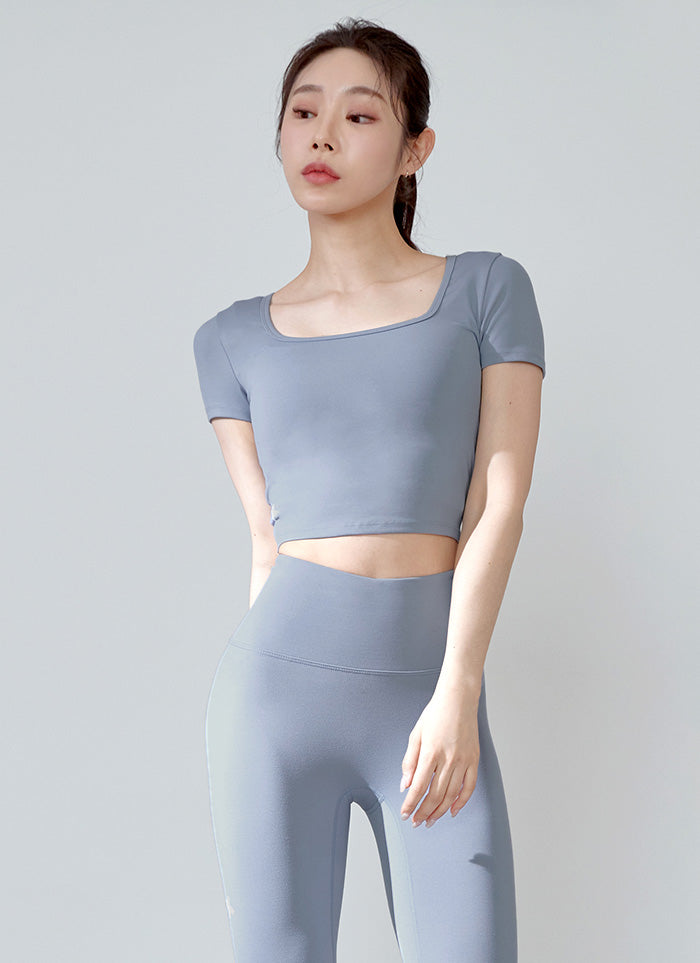 XELLA™ Intension Cropped Top