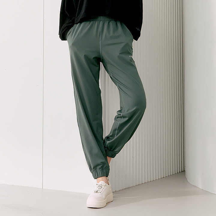 Performance Jogger Pants